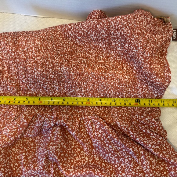 New In, Size Large, Rust & White - Picture 7 of 11